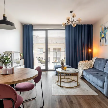 Apartment Scala 60d Center With Parking By Lion Gdansk
