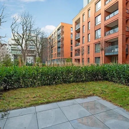 Scala 60d Center With Parking By Lion Apartment *