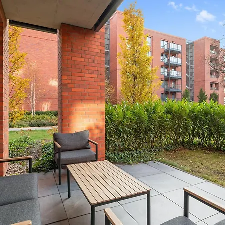 Scala Center With Parking By Lion דירה גדנסק