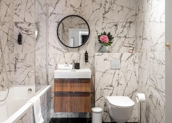 Scala Center With Parking By Lion 아파트 *