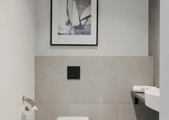 Scala Center With Parking By Lion * 그단스크