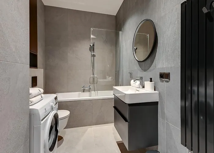 Scala Center With Parking By Lion * Gdańsk