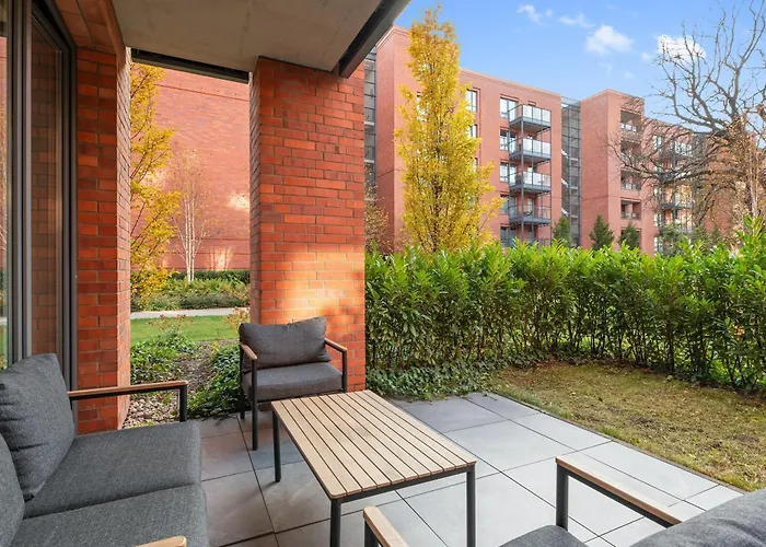 Scala Center With Parking By Lion Apartman Gdańsk